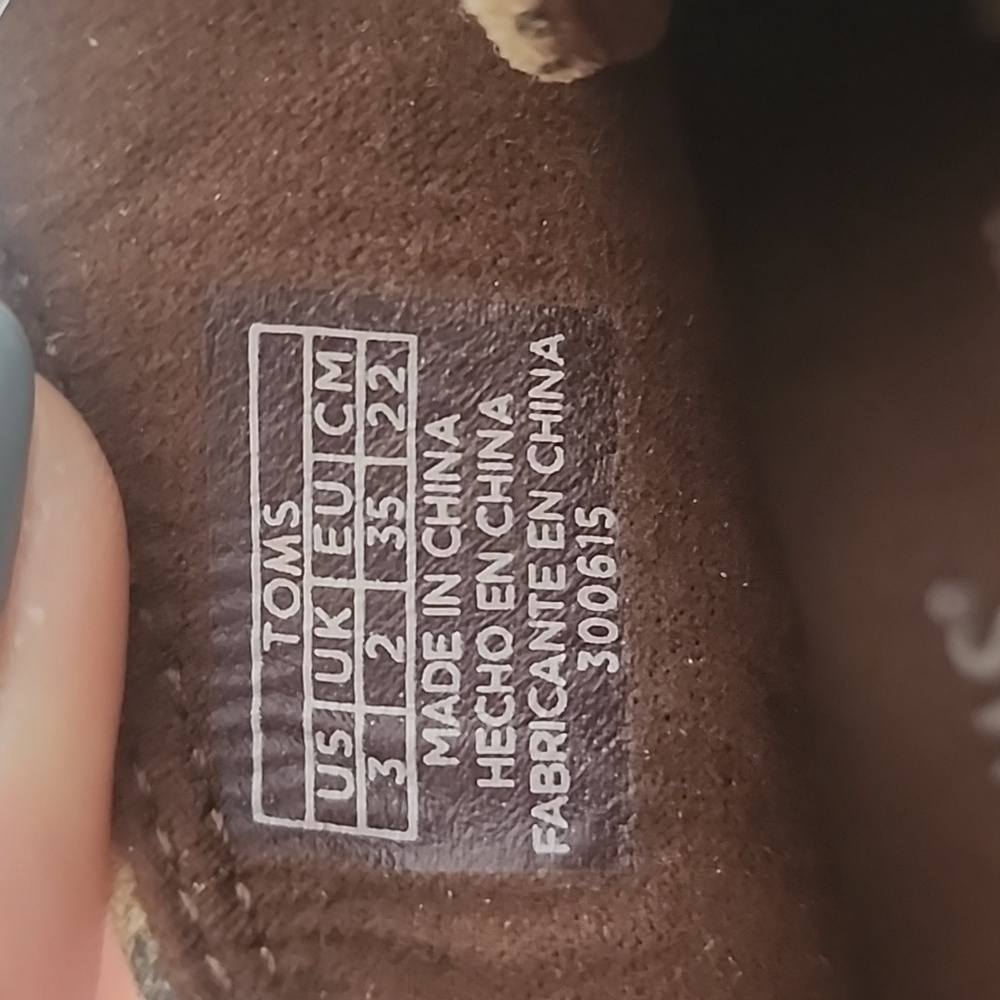 TOMS Desert Cheetah Wedge Booties Size 3 YOUTH - Picture 5 of 6